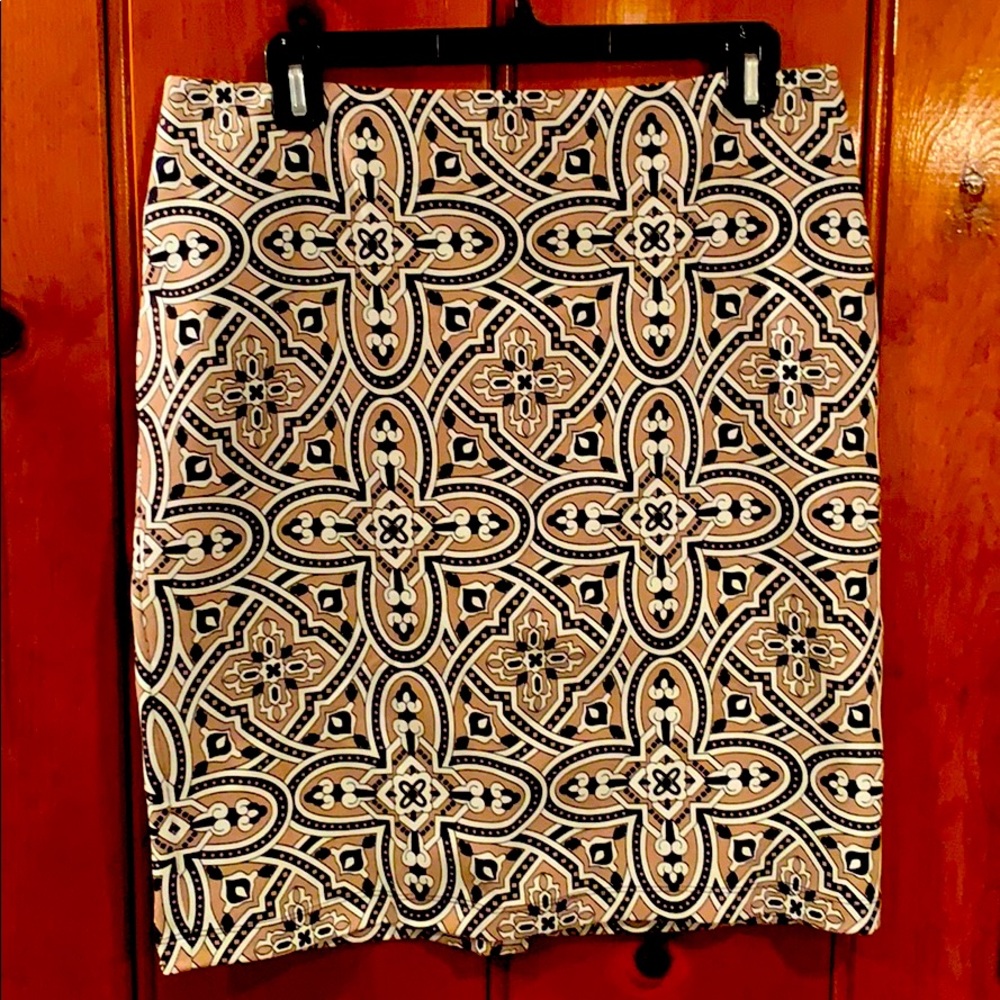 Ladies J. MLaughlin Skirt